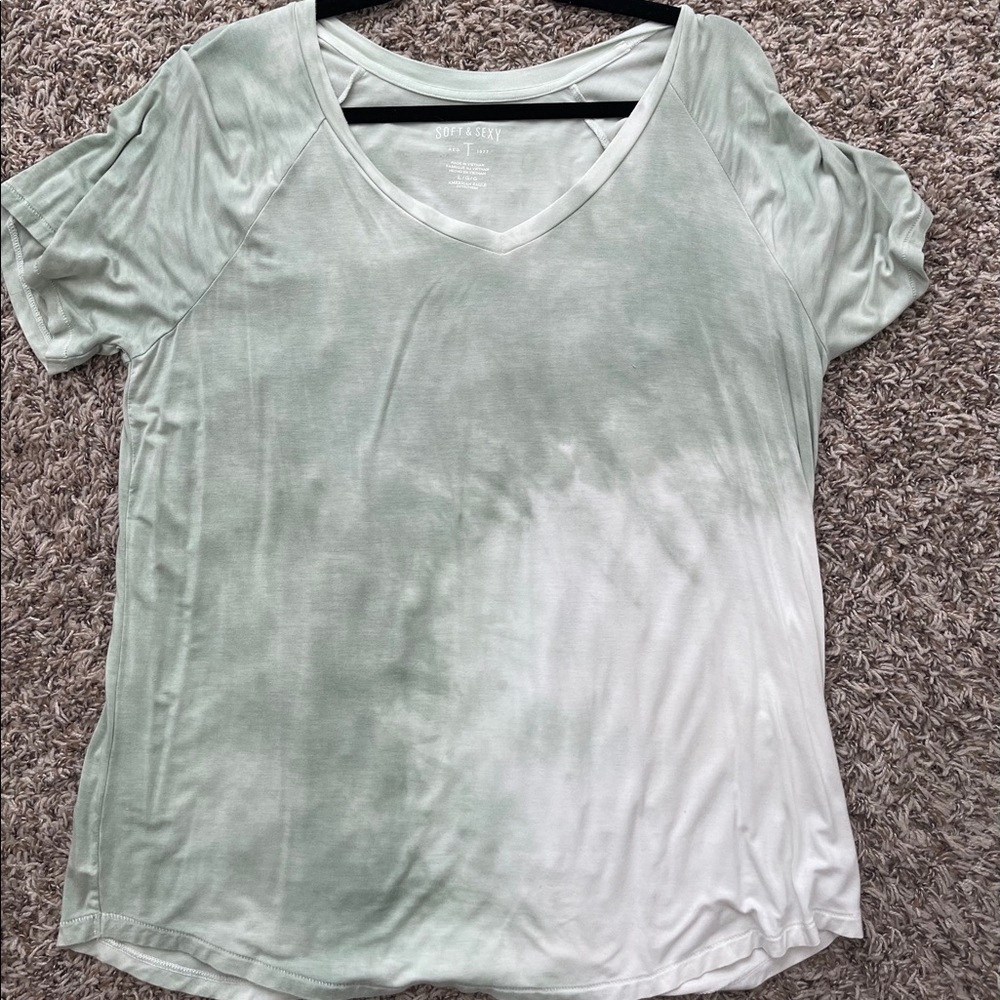 Tie dye American eagle v-neck